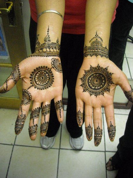 12134 232702336116 678046116 4688188 6641553 n - Mehndi of the day ~*26th july 2012*~