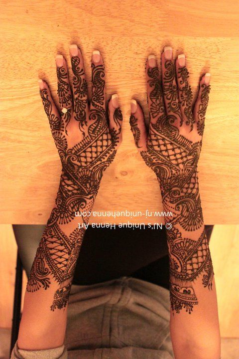 164306 10150387667365121 506365120 16714974 8055048 n - Mehndi of the day .~*24th sep 2012*~.