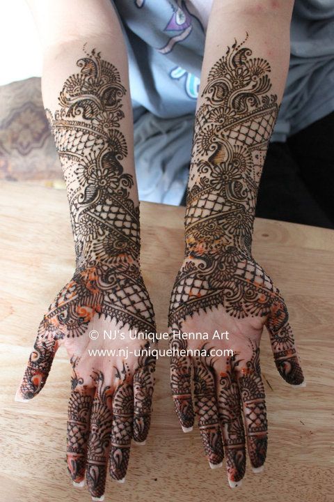 36949 10150251907970121 506365120 13865240 8298175 n - Mehndi of the day 28th May 2012