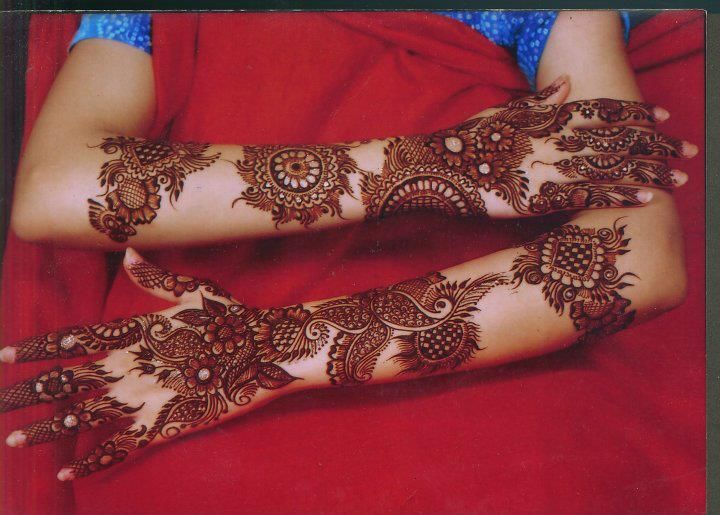 381049 205809552839237 136983286388531 445205 1036057573 n - Mehndi of the day 4th May 2012