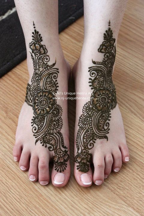 38440 10150251908175121 506365120 13865249 2678215 n - Mehndi of the day ~*19th july 2012*~