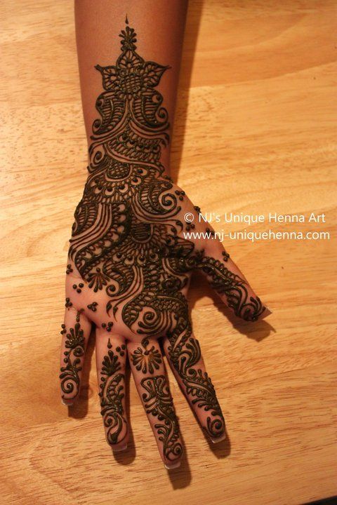 47509 10150279656665121 506365120 14680867 7220805 n - Mehndi of the day ~*13th july 2012*~