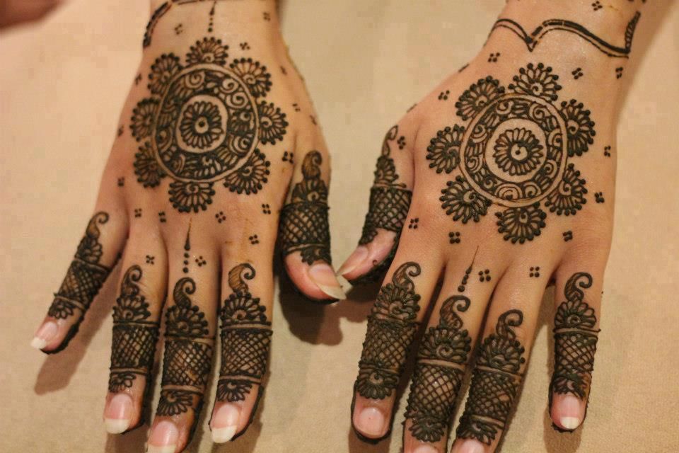 479721 429572383778944 767619376 n - `~..Mehndi of the day 24th feb 2013..~`