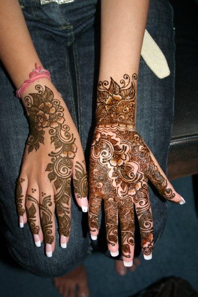 5191 104532632726 537182726 2528174 4143553 n - Mehndi of the day 27th May 2012