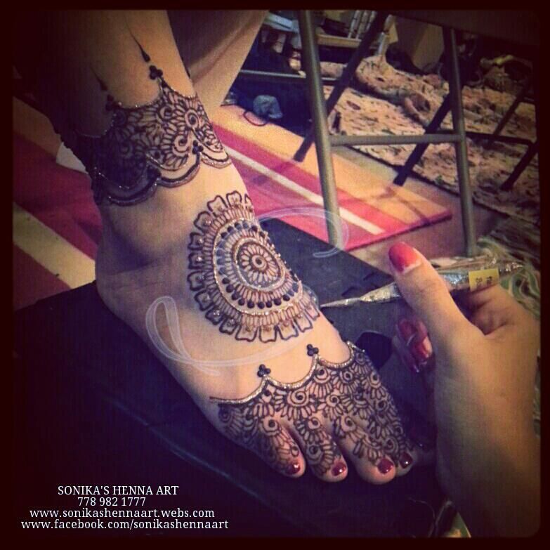 551379 571611799523118 547456728 n zpsc4be3905 - *~..Mehndi of the day 4th august 2013..~*