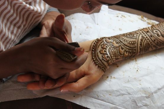 563626 222602441198057 1182191097 n zpse0df2545 - *~..Mehndi of the day 4th august 2013..~*