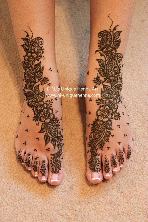 58619 10150291856030121 506365120 14960952 1072669 n - Mehndi of the day ~*23rd july 2012*~