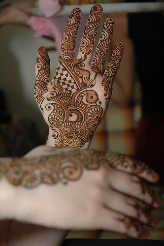 65139 313985378703625 1210770273 n - ~..Mehndi of the day 21st feb 2013..~