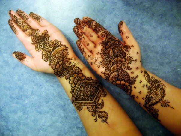 8220 282632920120 506365120 8777384 1828114 n - Mehndi of the day 21st june 2012