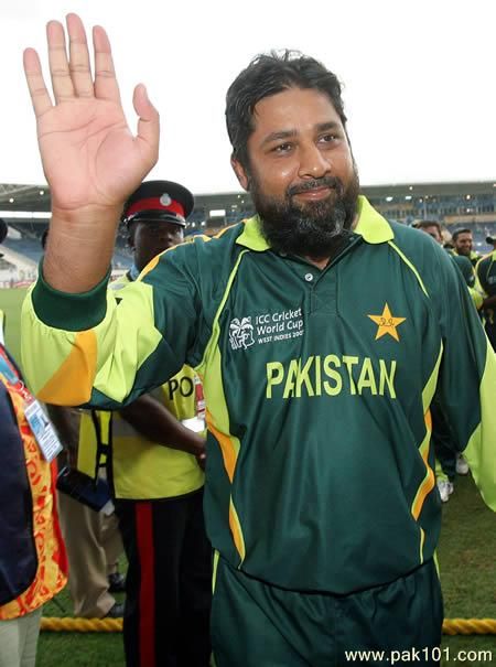 InzamamulHaq picjpg 9 sknwg Pak101dotcom zps63605c81 - Polling For Sports Competition March 2013