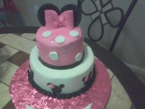 Minnie Mouse Cake Pictures, Images & Photos | Photobucket